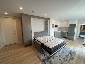 Murphy Bed. 2 sets of sheets - 1 fleece (winter) & 1 bamboo cotton (summer)