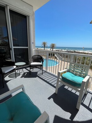 Balcony

