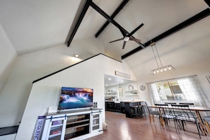 Living/Dining room