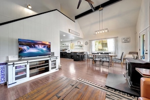 Living/Dining room