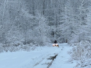 Skidåkning och snöaktiviteter