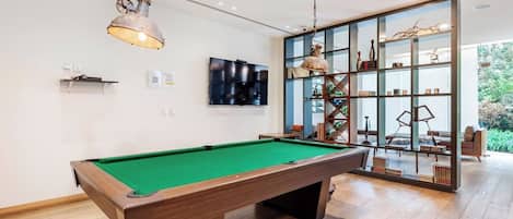 Game room