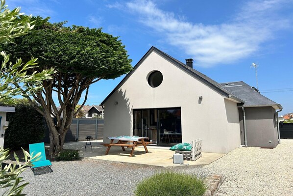 Holiday Home Exterior [summer]