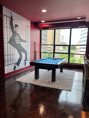 Spielezimmer