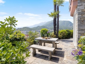 Chaîne De Montagnes, Jardin, Eco Hôtel, Ombre, Pot De Fleur, Aménagement Paysager, Mobilier De Jardin, Dalle, Crête