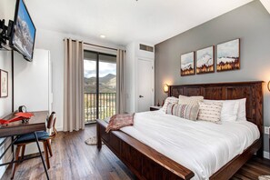 Vacation Rentals in Park City at The Mason at Stillwater 3053: