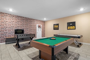 Game room