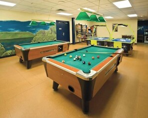 Spielezimmer
