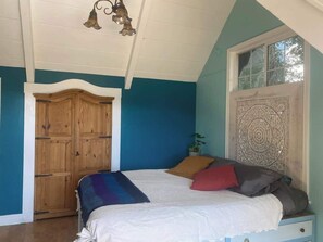 Bedroom #1