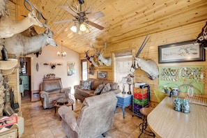Living Room | Queen Sleeper Sofa | Smart TV