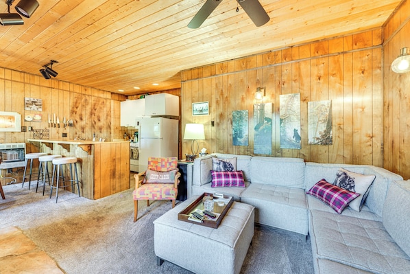 Angel Fire Vacation Rental | 2BR | 2BA | Stairs Required | 866 Sq Ft