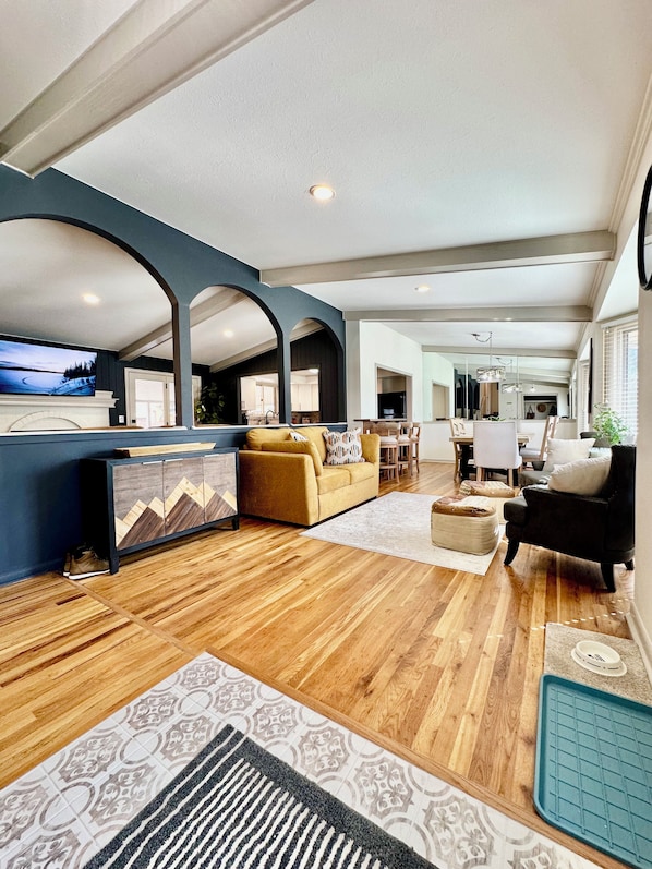 Front door entry to foyer and sitting area