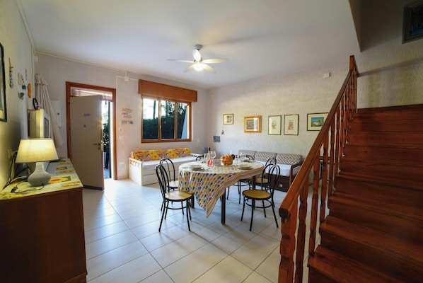Living and dining room