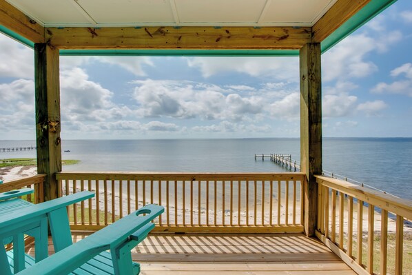 Lanark Village Vacation Rental | 1BR | 1BA | Stairs Required | 450 Sq Ft