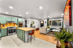 Fully equipped kitchen ready for your culinary creations