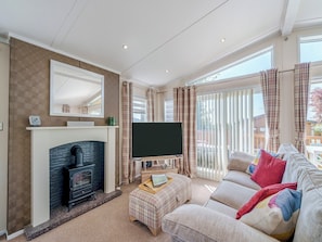Open plan living space | Red Robin - Longmead Country Escapes, Cheddar