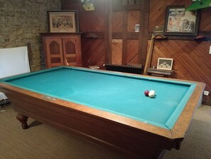 Spielezimmer