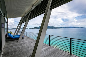 Front-Row Seat to the Sea