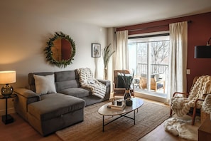 Living room (1)
