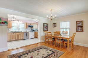 Dining Table | Dishware & Flatware | 1st Floor