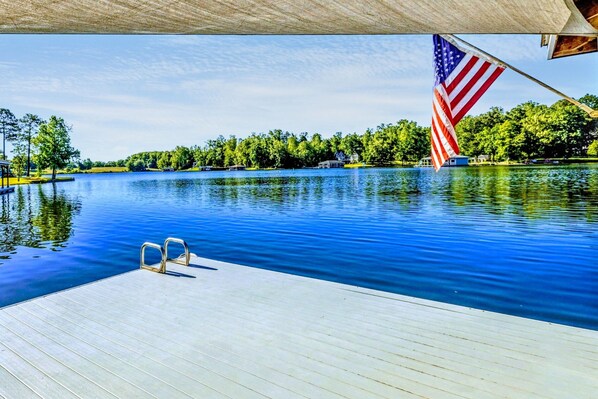 Welcome to the Private Side – Start your days with calm waters, clear skies, and a private dock that’s all yours.