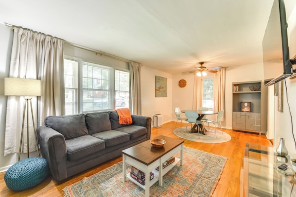 Charlotte Vacation Rental | 3BR | 2BA | 1,250 Sq Ft | 3 Steps Required