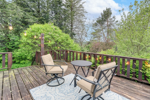 Cherry Valley Vacation Rental | 3BR | 1BA | 1,288 Sq Ft | 3 Steps Required