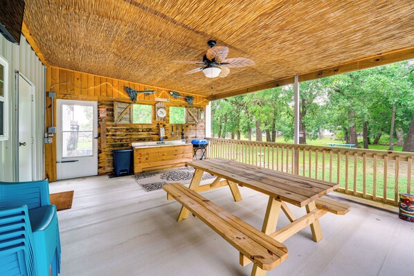 Kingston Vacation Rental | 3BR | 2BA | 1,200 Sq Ft | Step-Free Access