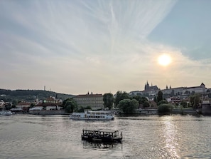 Ciel, Ressources En Eau, Plan D'Eau, Voie Navigable, Navire, Bateau, Cours D'Eau, Canal, Horizon, Nuage