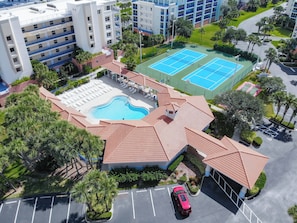 Aerial view of the amenities.