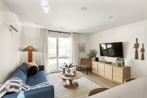 Entertainment area.