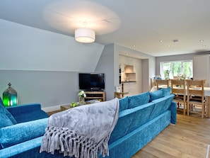Open plan living space | The Pool House, Stalbridge, near Sturminster Newton