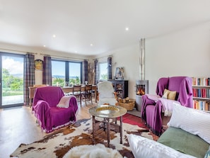 Living room/dining room | Highland Sanctuary, Dornoch