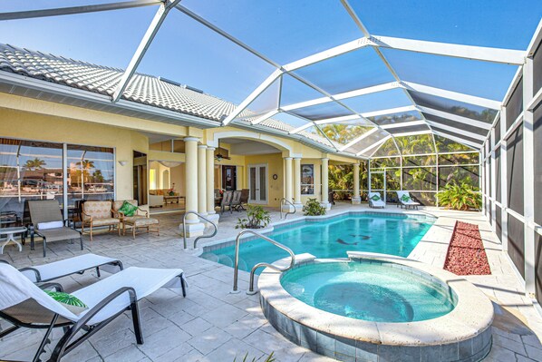 Cape Coral Vacation Rental | 3BR | 2BA | 2,067 Sq Ft | 1 Step to Enter