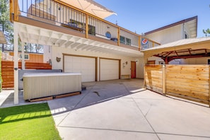 Property Exterior | Single-Level Home