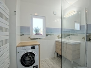 salle d'eau RDC