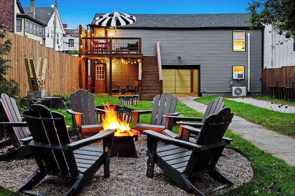 Patio: Enjoy your own private oasis with a charming balcony and a cozy patio, perfect for outdoor relaxation.