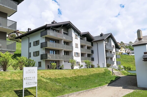 Gebäude, Haus, Wohngebiet, Zuhause, Die Architektur, Menschliche Siedlung, Ländliches Gebiet, Dorf, Hütte, Steigung