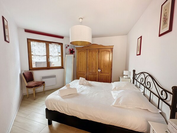 Chez romane 00013 inPixio