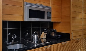 Studio Kitchenette