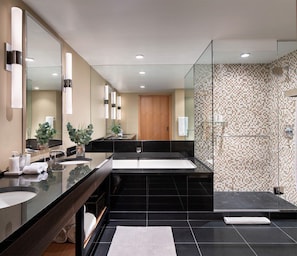 2 Bedroom Master Bath