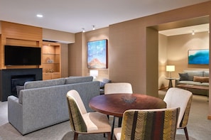 For extra space, the One-Bedroom Plus Den Residence offers approximately 900 sq. ft. each, featuring a separate bedroom and an efficiency style kitchenette