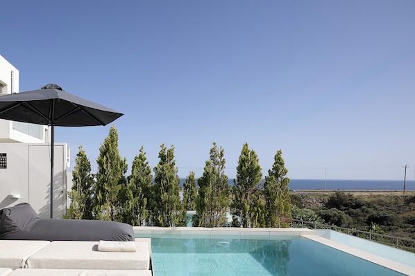 Dea Luna Villa ΙΙI – A Retreat near the Sea