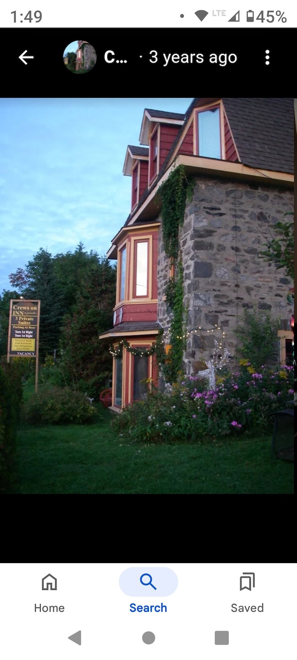 Historical Stone home built in 1891