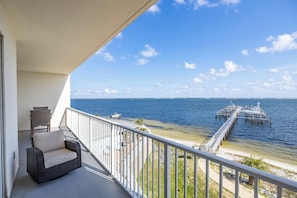 Waterway Stay - Unit 309 at Harbour Pointe - Families with young ones love the sandy beach and quiet water at Harbour Pointe. There's a great fishing hole at the end of the marina.