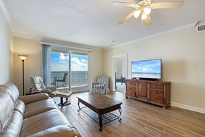 Waterway Stay - Unit 309 at Harbour Pointe - Comfortable furnishings and an open floor plan that flows out to a spacious, private balcony with a jaw dropping view all the way to the Gulf.