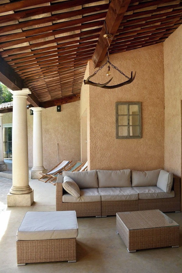 Terrace/patio