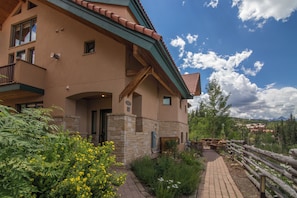 1.01-front-telemark-b-telluride- (3)