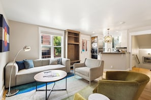 2.03-living-room-diamondtooth-telluride- (13)