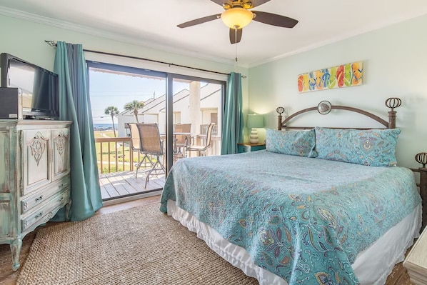 Bedroom with Balcony Access
